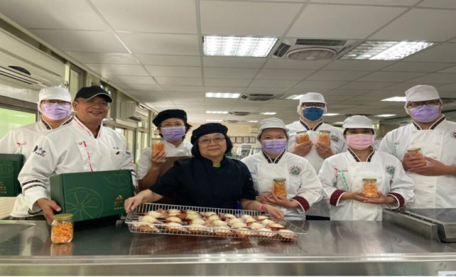 大漢休旅系教授團隊投入研發應中秋佳節新產品